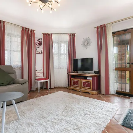 Shirin Holiday home *
